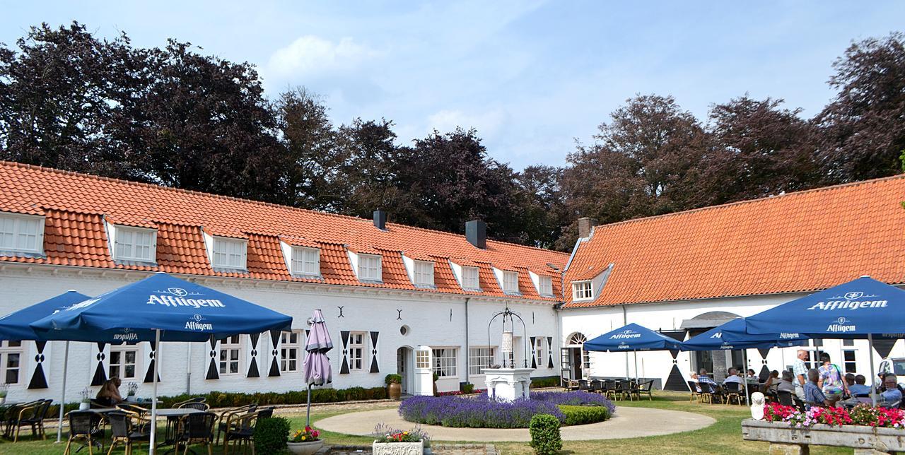 Kasteel Aldenghoor Bed & Breakfast Haelen Ngoại thất bức ảnh