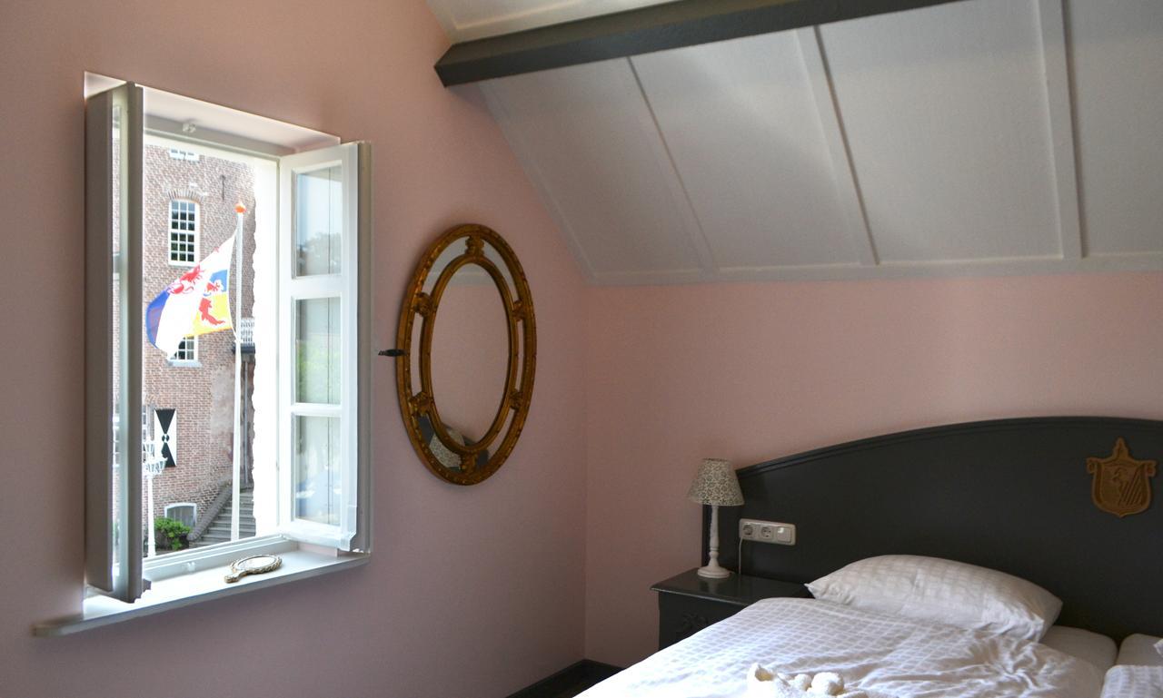 Kasteel Aldenghoor Bed & Breakfast Haelen Ngoại thất bức ảnh